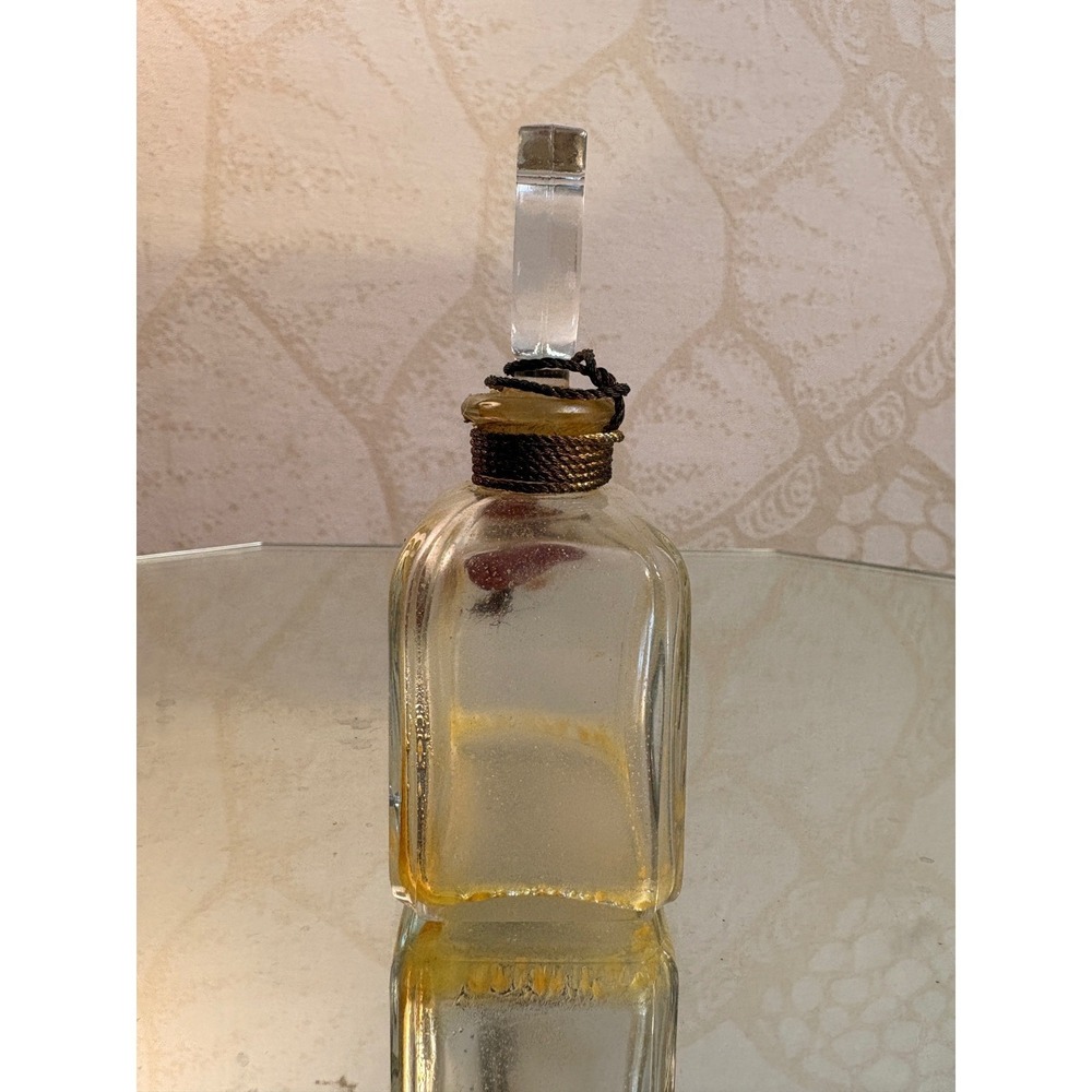 Replique Raphael Paris Glass Perfume Bottle with Stopper and Tassel 2 oz - Picture 3 of 4